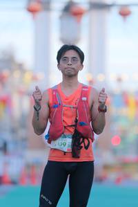 BIB: 149
                            <button type="button" onclick="openModal(21815355)" class="btn btn-primary btn-sm float-right btn-popup" data-toggle="modal" data-target=".modal-high-quality">
                        <i class="fas fa-shopping-cart"></i> Add to Cart
                    </button>
                                            <button type="button" onclick="isThisMe(21815355, true)" class="btn btn-success btn-sm float-right btn-popup btn-isme hidden" data-toggle="tooltip" data-placement="bottom" title="นี่คือรูปของคุณใช่ไหม คลิกที่นี่เพื่อเอาเข้าอัลบั้ม">
                        <i class="fas fa-plus"></i> Add to album
                    </button>
                    <button type="button" onclick="isThisMe(21815355, false)" class="btn btn-warning btn-sm float-right btn-popup btn-isnotme hidden">
                        <i class="fas fa-ban"></i> Remove from album
                    </button>